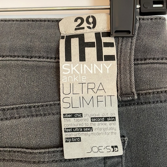 Joe’s Jeans black/grey wash slim fit ankle jeans. NWT size 29. - Picture 3 of 3